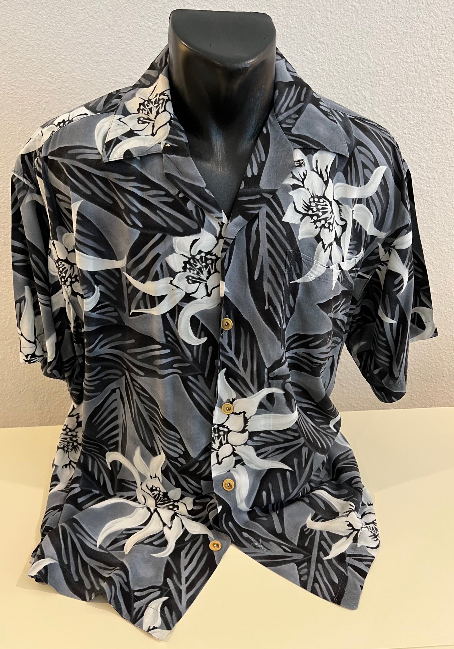 Stage-Worn Hawaiian Shirt (Gray/White Floral), Cert Authenticity and Photos - Personally Autographed to YOU by Mark Lindsay