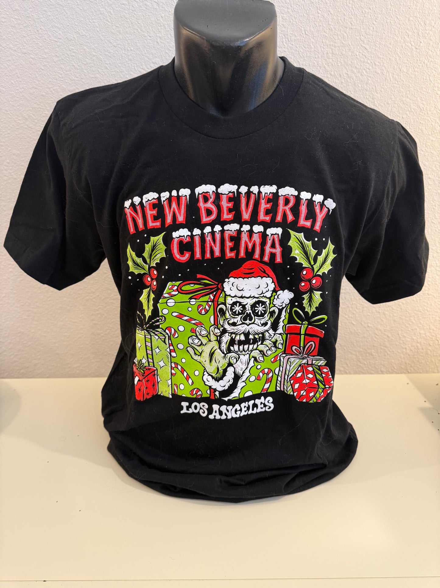 New Beverly Theatre (Tarantino) Holiday T Shirt + Christmas  Card Personally Autographed to YOU by Mark Lindsay